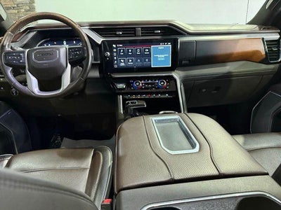2022 GMC Sierra 1500 Crew Cab Short Box 4-Wheel Drive Denali