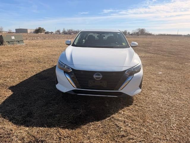 2025 Nissan Sentra SV CVT