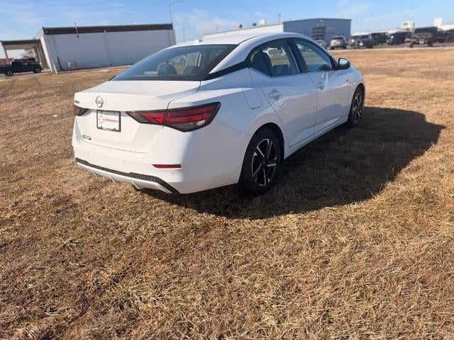 2025 Nissan Sentra SV CVT