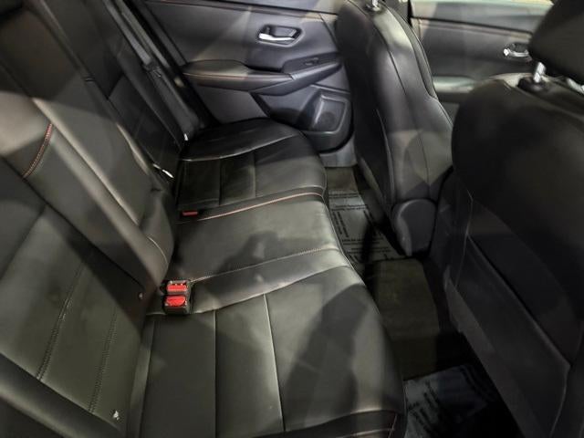 2024 Nissan Sentra SR CVT