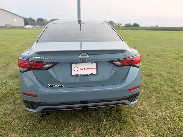 2025 Nissan Sentra SR CVT