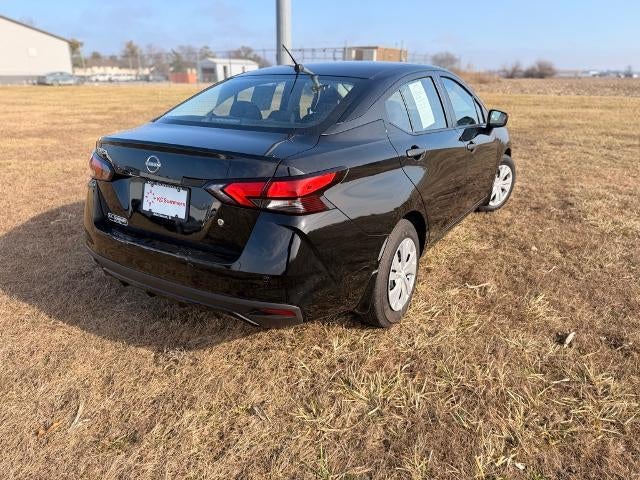 2025 Nissan Versa S CVT