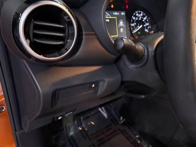 2023 Nissan Kicks SR FWD