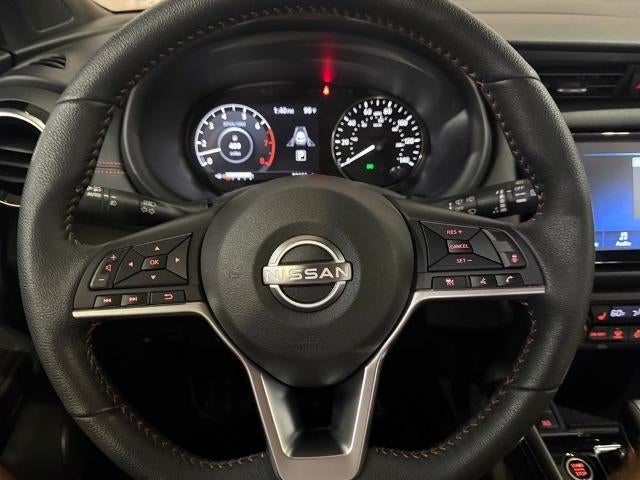 2023 Nissan Kicks SR FWD