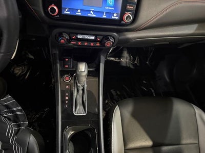 2023 Nissan Kicks SR FWD