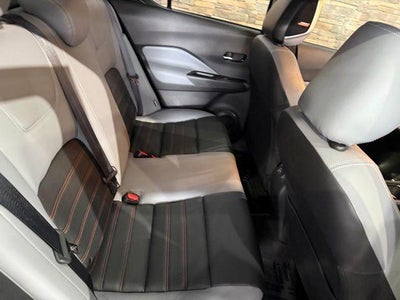 2023 Nissan Kicks SR FWD