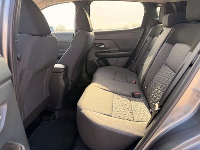 2025 Nissan Kicks SV FWD