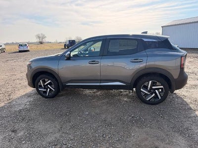 2025 Nissan Kicks SV FWD