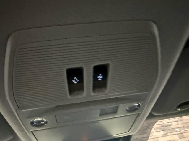 2025 Nissan Kicks SV AWD