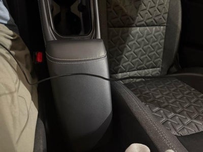 2025 Nissan Kicks SV AWD