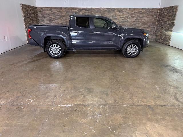 2025 Toyota Tacoma 4WD 4WD Limited Double Cab 5' Bed AT (Natl)