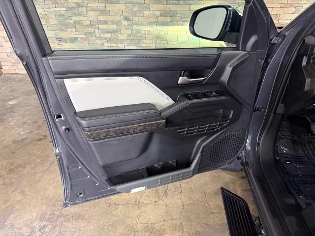 2025 Toyota Tacoma 4WD 4WD Limited Double Cab 5' Bed AT (Natl)
