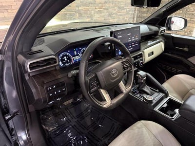 2025 Toyota Tacoma 4WD 4WD Limited Double Cab 5' Bed AT (Natl)