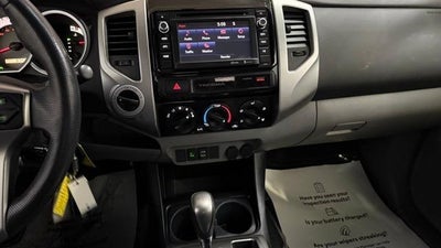 2015 Toyota Tacoma 4WD Double Cab Short Bed V6 Manual (GS)