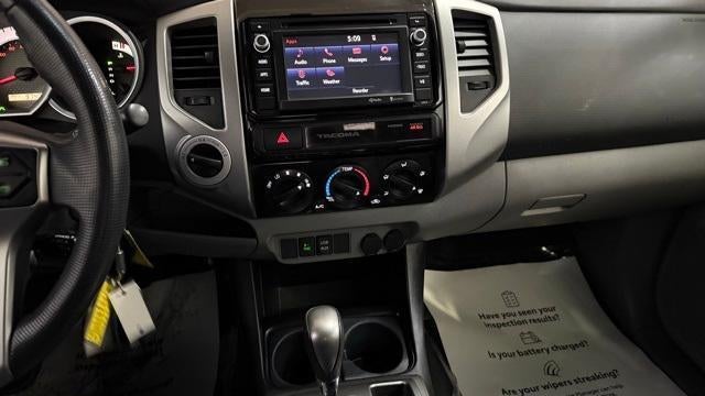 2015 Toyota Tacoma 4WD Double Cab Short Bed V6 Manual (GS)