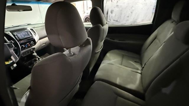 2015 Toyota Tacoma 4WD Double Cab Short Bed V6 Manual (GS)