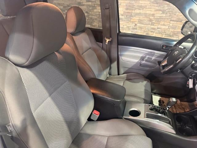 2015 Toyota Tacoma 4WD Double Cab Long Bed V6 Automatic (Natl)