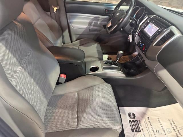 2015 Toyota Tacoma 4WD Double Cab Long Bed V6 Automatic (Natl)