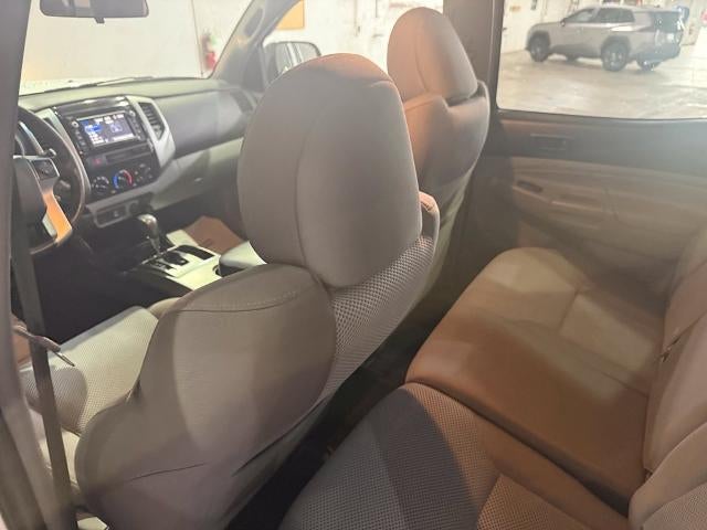 2015 Toyota Tacoma 4WD Double Cab Long Bed V6 Automatic (Natl)