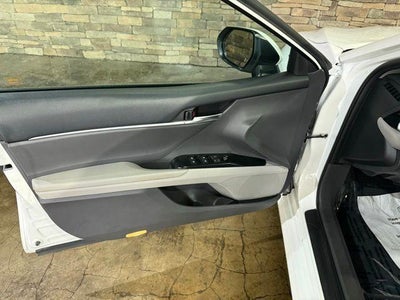 2018 Toyota Camry Hybrid LE CVT (Natl)