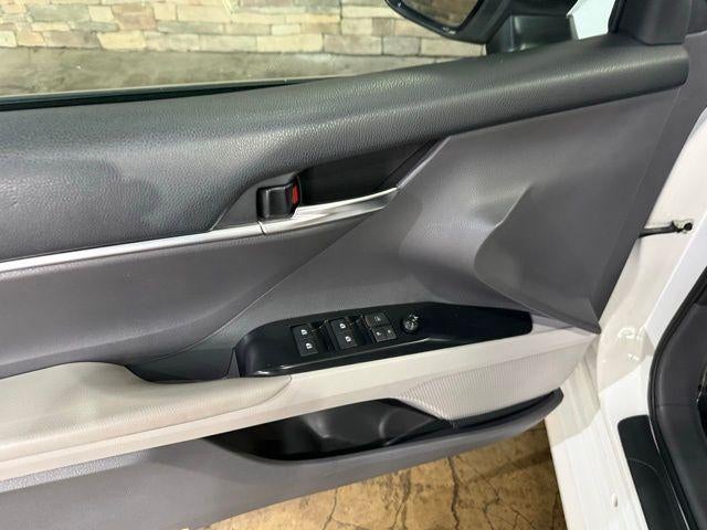 2018 Toyota Camry Hybrid LE CVT (Natl)