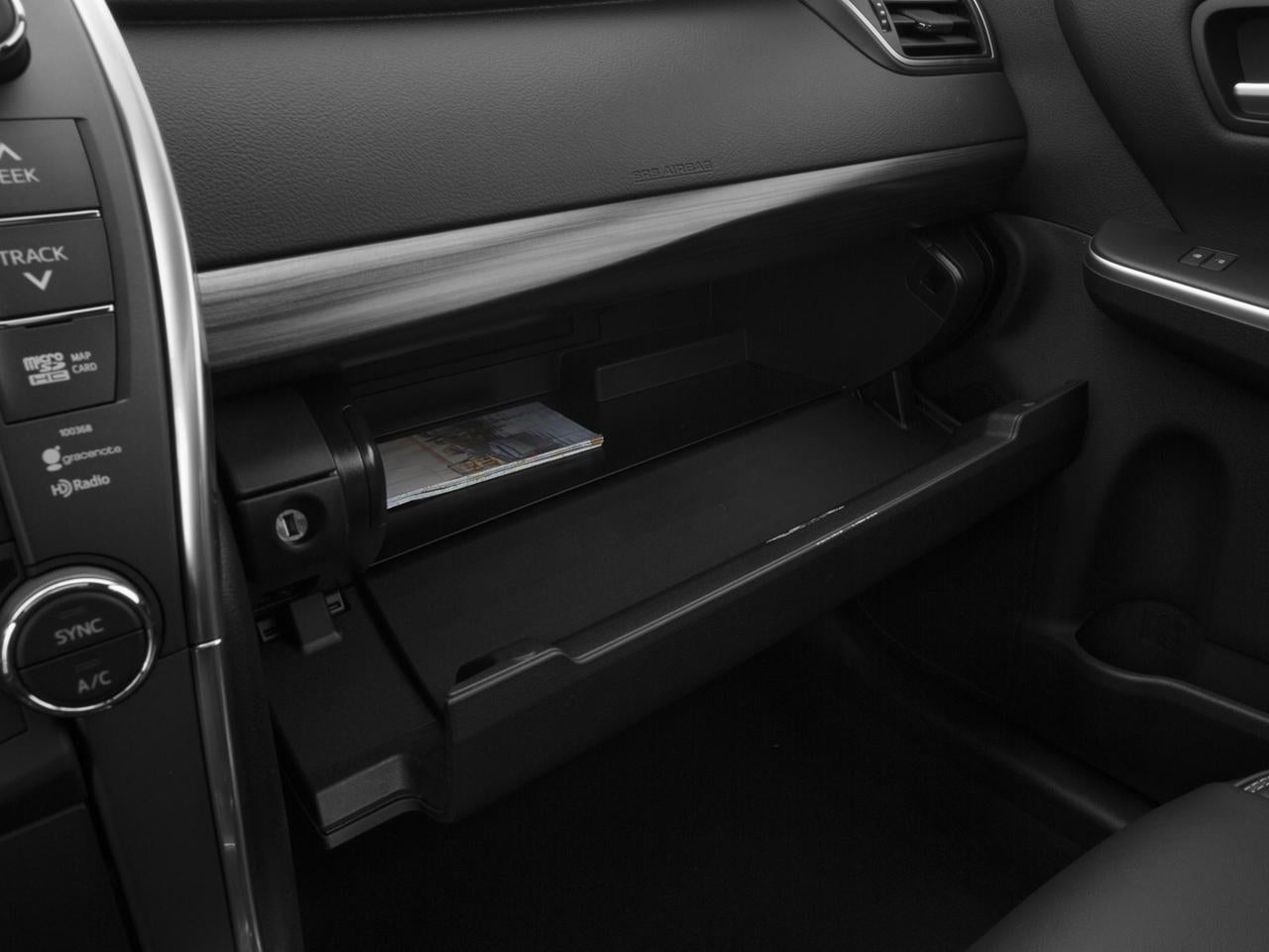 2016 Toyota Camry Hybrid 4dr Sdn LE (Natl)