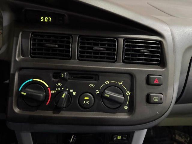 1998 Toyota Sienna LE