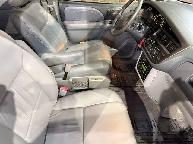 1998 Toyota Sienna LE