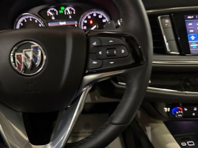 2024 Buick Enclave Essence FWD