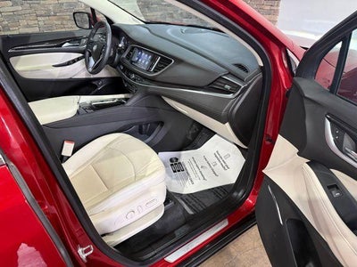 2024 Buick Enclave Essence FWD