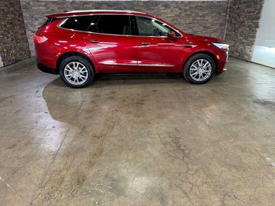 2024 Buick Enclave Essence FWD