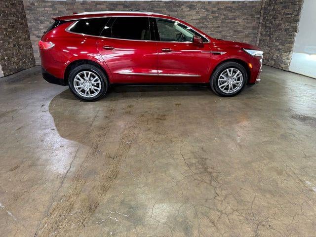 2024 Buick Enclave Essence FWD