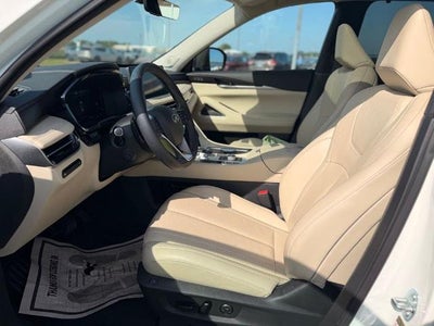 2025 INFINITI QX60 SENSORY AWD