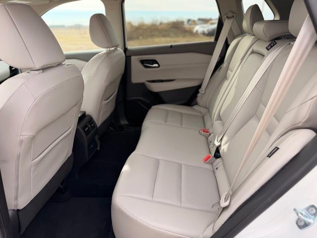 2021 Nissan Rogue AWD SV