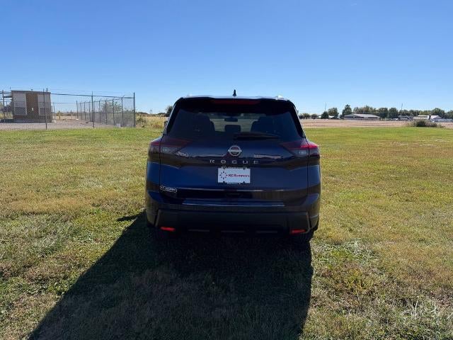 2026 Nissan Rogue FWD SV *Ltd Avail*