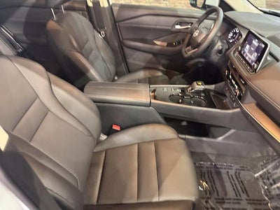 2026 Nissan Rogue FWD SV *Ltd Avail*