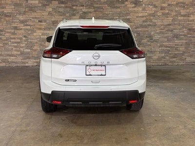 2026 Nissan Rogue FWD SV *Ltd Avail*