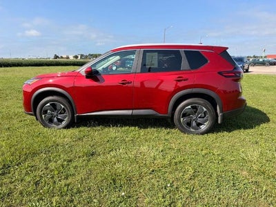 2025 Nissan Rogue FWD SV