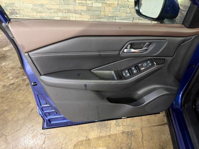 2023 Nissan Rogue FWD SV