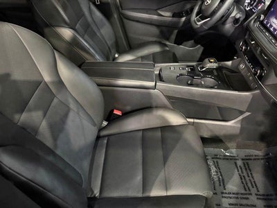 2023 Nissan Rogue FWD SV