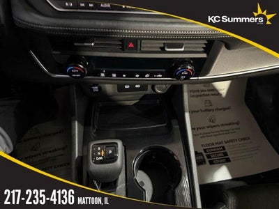 2025 Nissan Rogue FWD SV