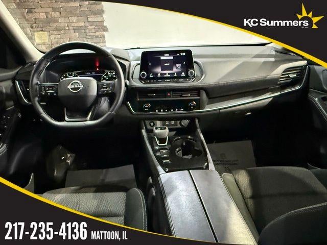 2025 Nissan Rogue FWD SV