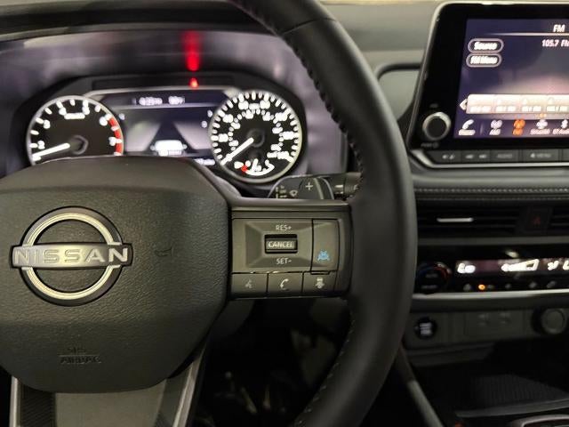 2026 Nissan Rogue FWD SV *Ltd Avail*