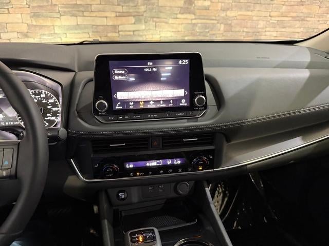 2026 Nissan Rogue FWD SV *Ltd Avail*