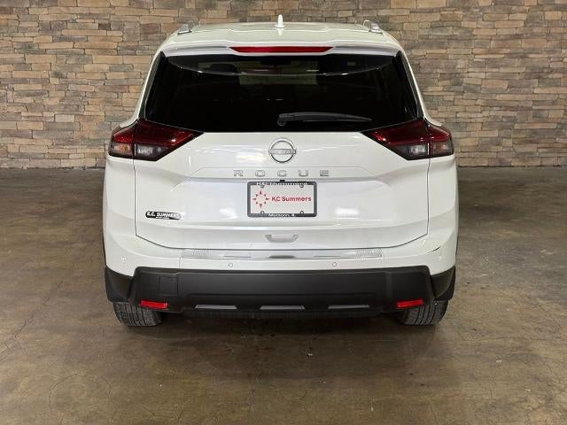 2026 Nissan Rogue FWD SV *Ltd Avail*
