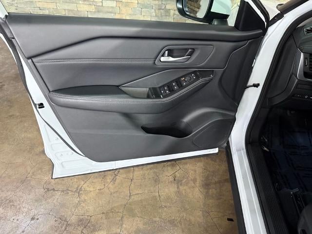 2026 Nissan Rogue FWD SV *Ltd Avail*