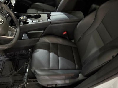 2025 Nissan Rogue FWD SV