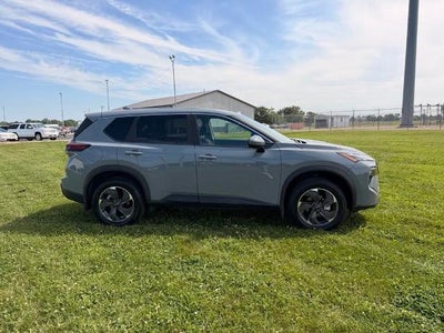 2026 Nissan Rogue FWD SV *Ltd Avail*