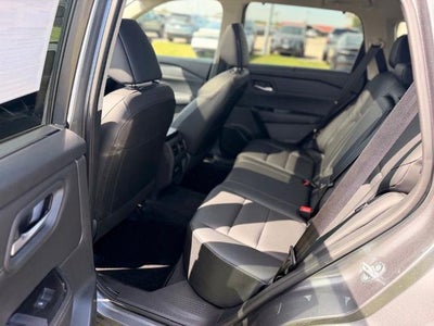 2026 Nissan Rogue FWD SV *Ltd Avail*