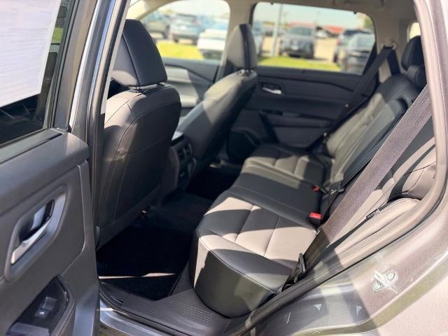 2026 Nissan Rogue FWD SV *Ltd Avail*